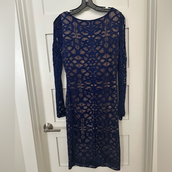 Bcbg royal blue lace body on dress - Picture 2 of 2